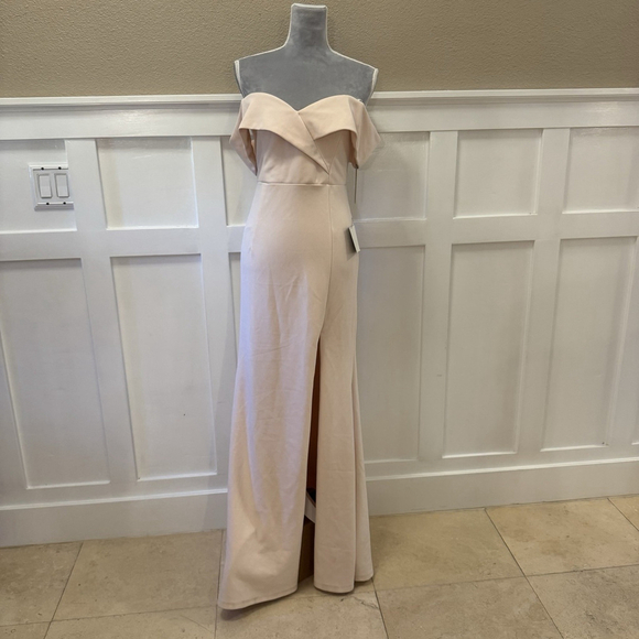 NWT Lulus Song of Love Blush Pink Maxi Dress Sz:M Off the Shoulder Side Slit - Picture 4 of 13